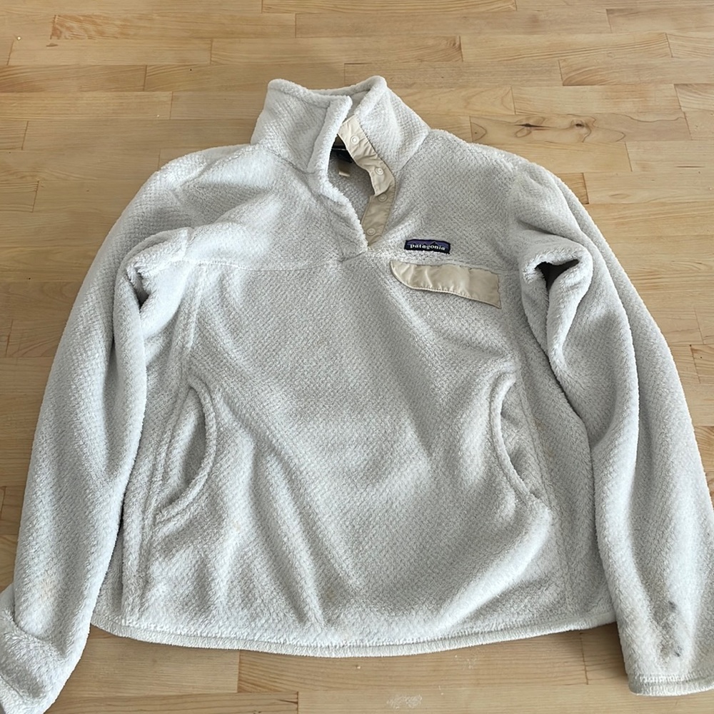 Patagonia Cream Fleece Pullover, Women’s Small